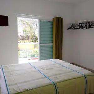 https://paraiso-do-santinho-apartamentos.santa-catarina-brasil.com
